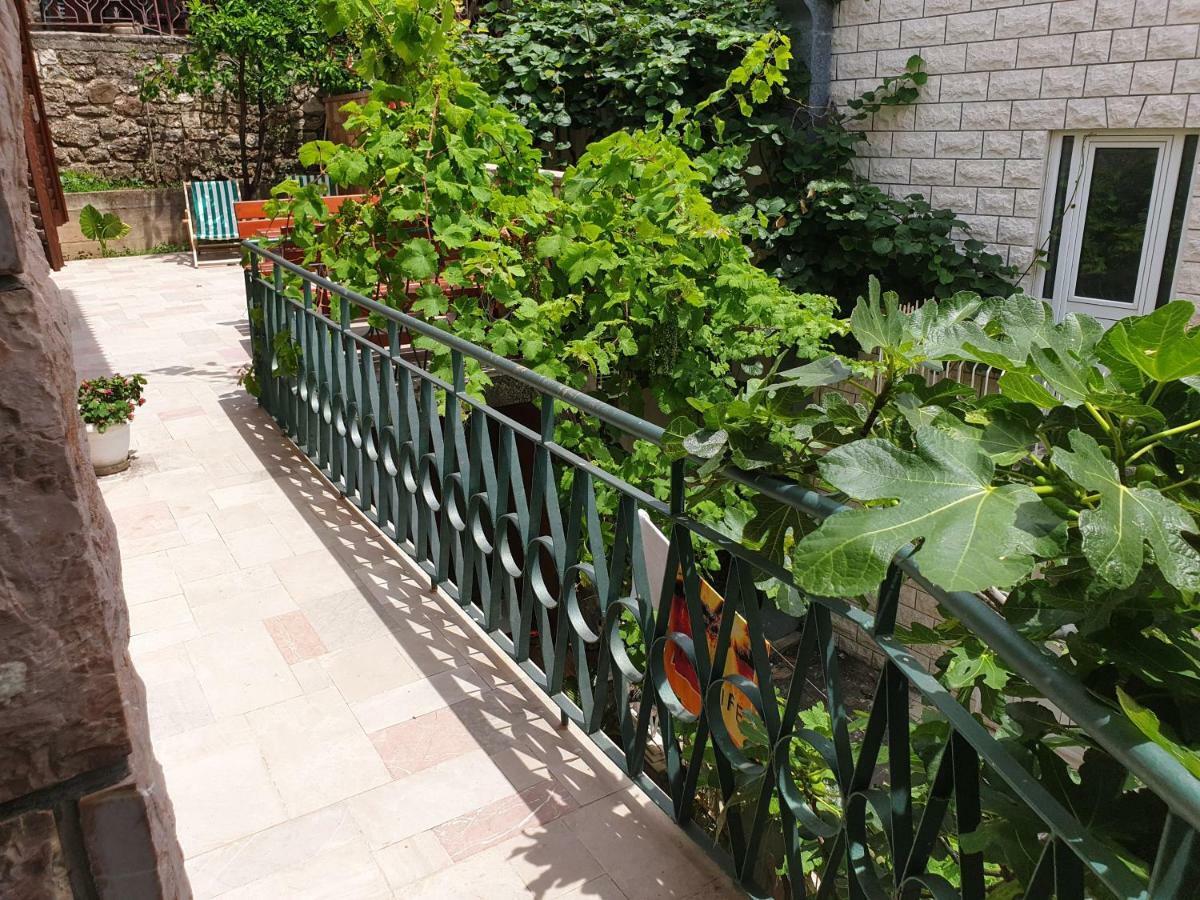 Zoro Apartments Свети-Стефан Экстерьер фото